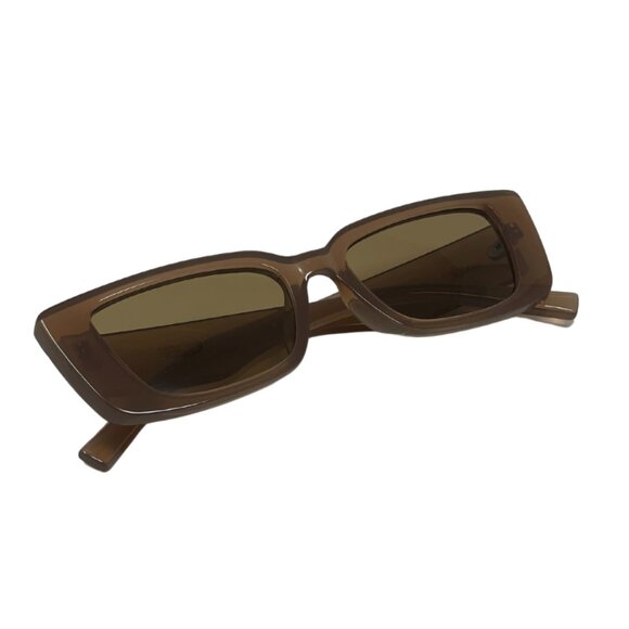 Minue | Bennet Sunglasses in Peanut - Picture 7 of 7